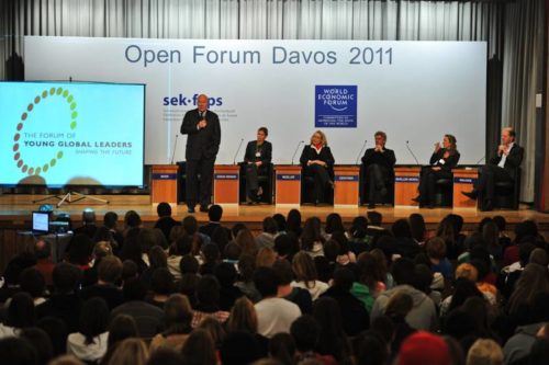 Schulstunde Mit Friedensnobelpreisträger In Davos
